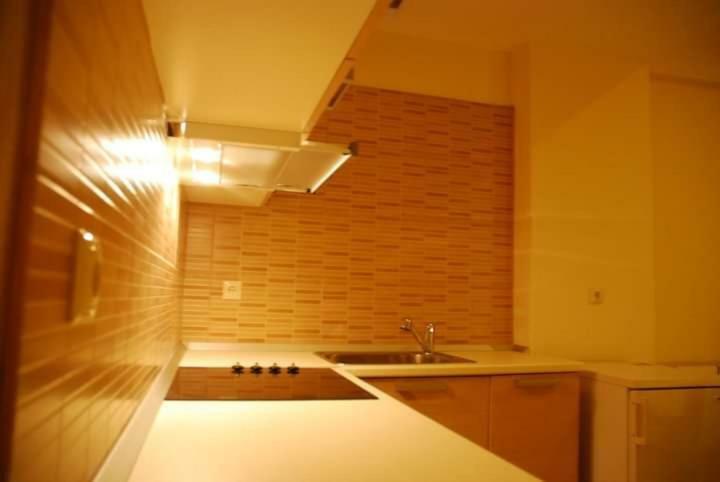 Lessioti Apartments Метана Екстер'єр фото